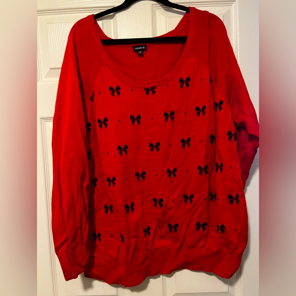 Red Sweater w/ black bows